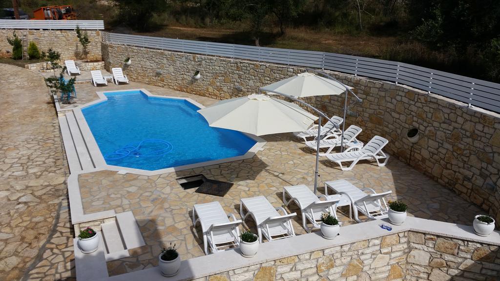 La Sirenetta Residence Сивота Экстерьер фото